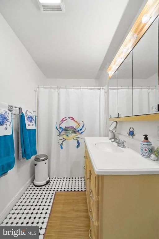Photo of 21527 CHICKEN POINT ROAD