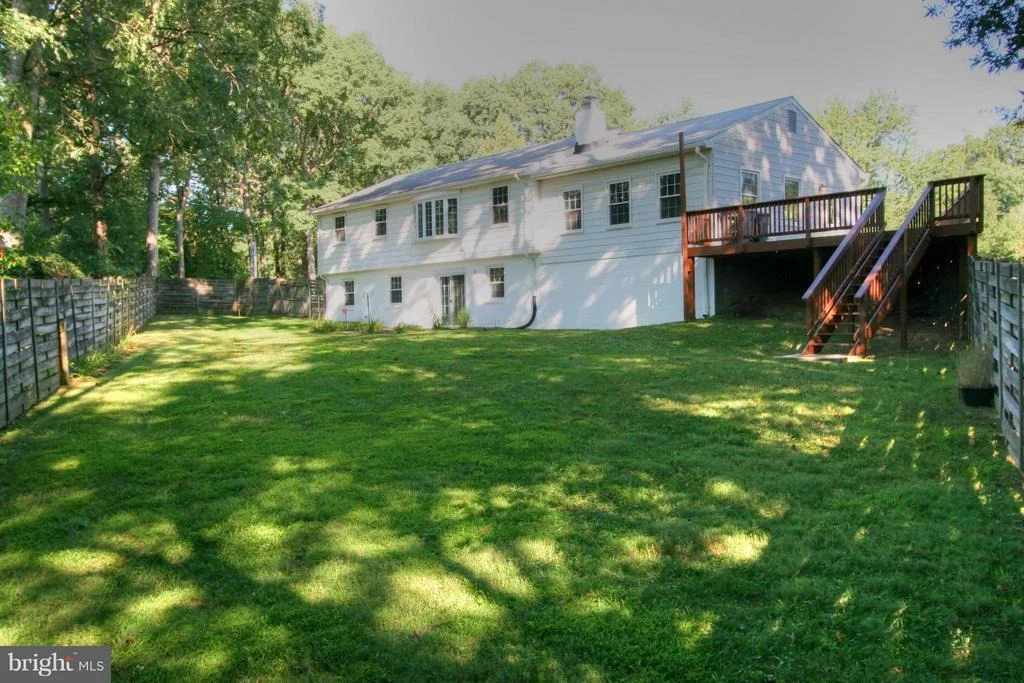 Photo of 16101 ROBLYNN COURT