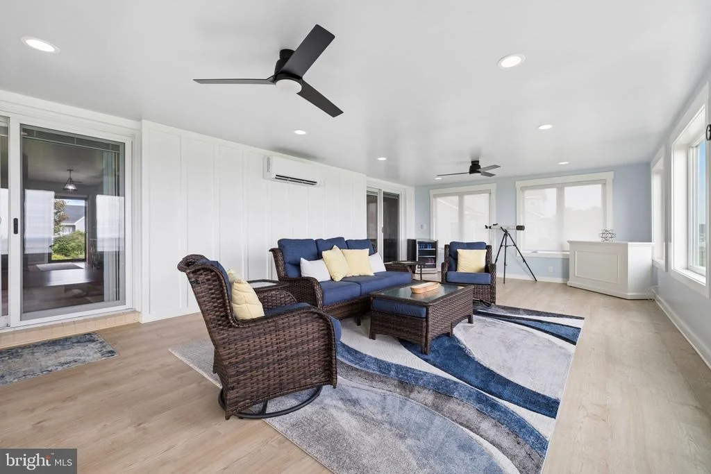 Photo of 339 POTOMAC DRIVE
