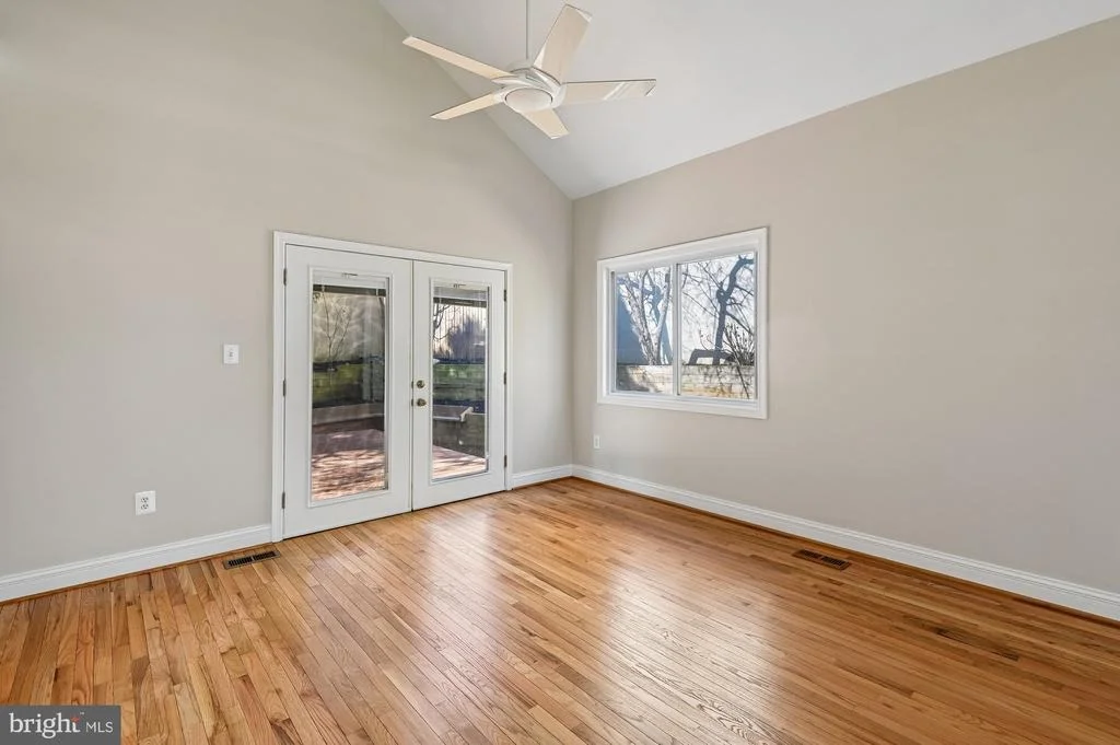 Photo of 5106 THUNDER HILL ROAD