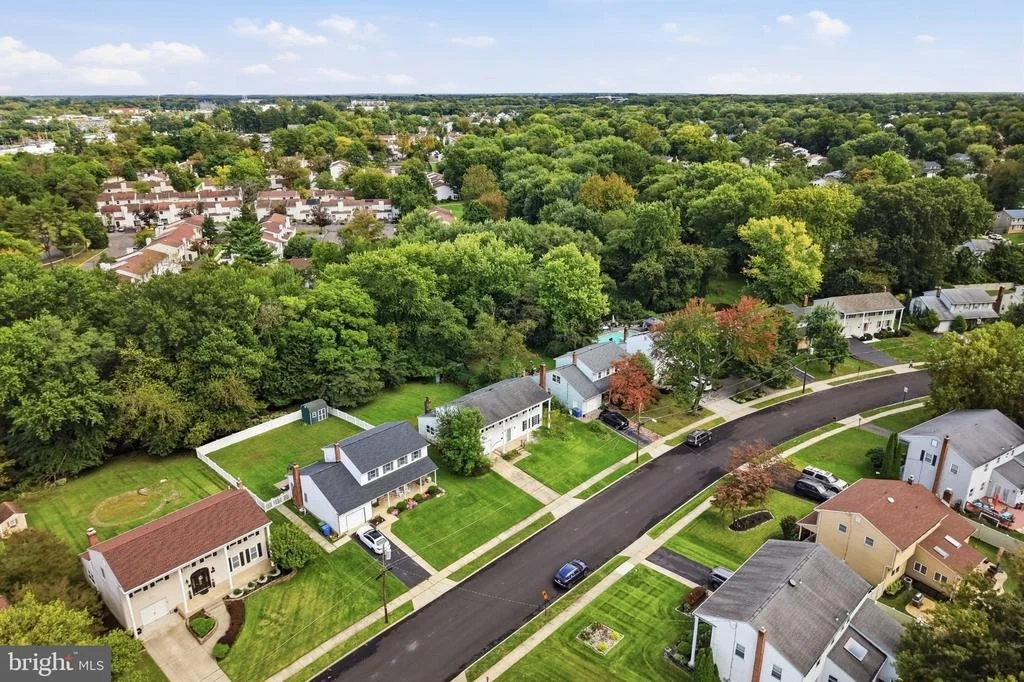 Photo of 228 MIMOSA DRIVE