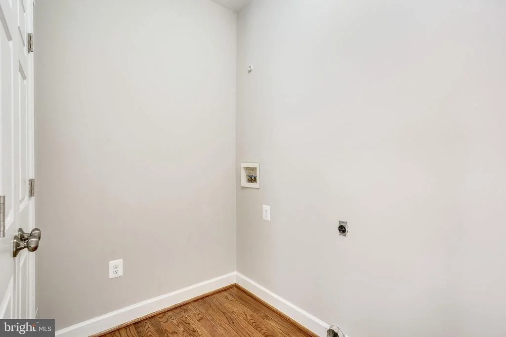 Photo of 10941 STONEBROOK DRIVE