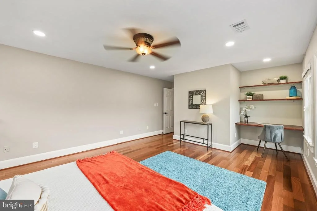 Photo of 517 SENECA ROAD