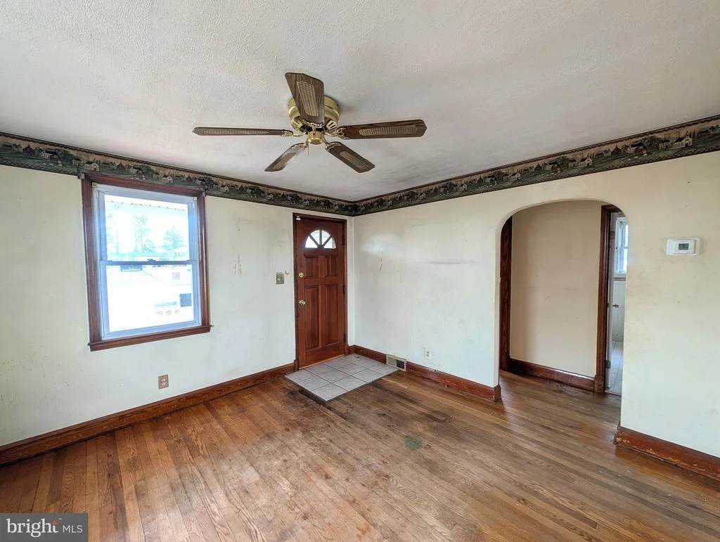 Photo of 7718 TRAPPE ROAD