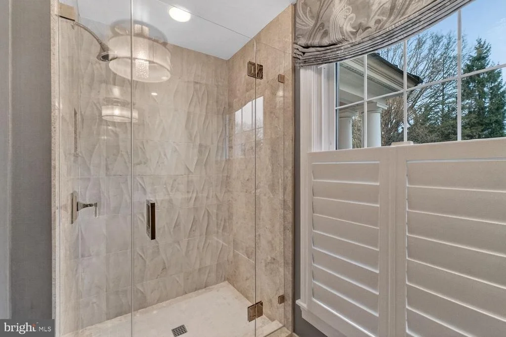 Photo of 1205 SUFFIELD DRIVE
