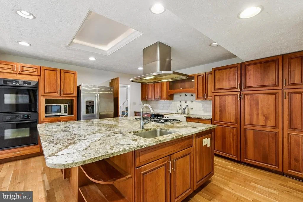 Photo of 7933 STEVENSON ROAD