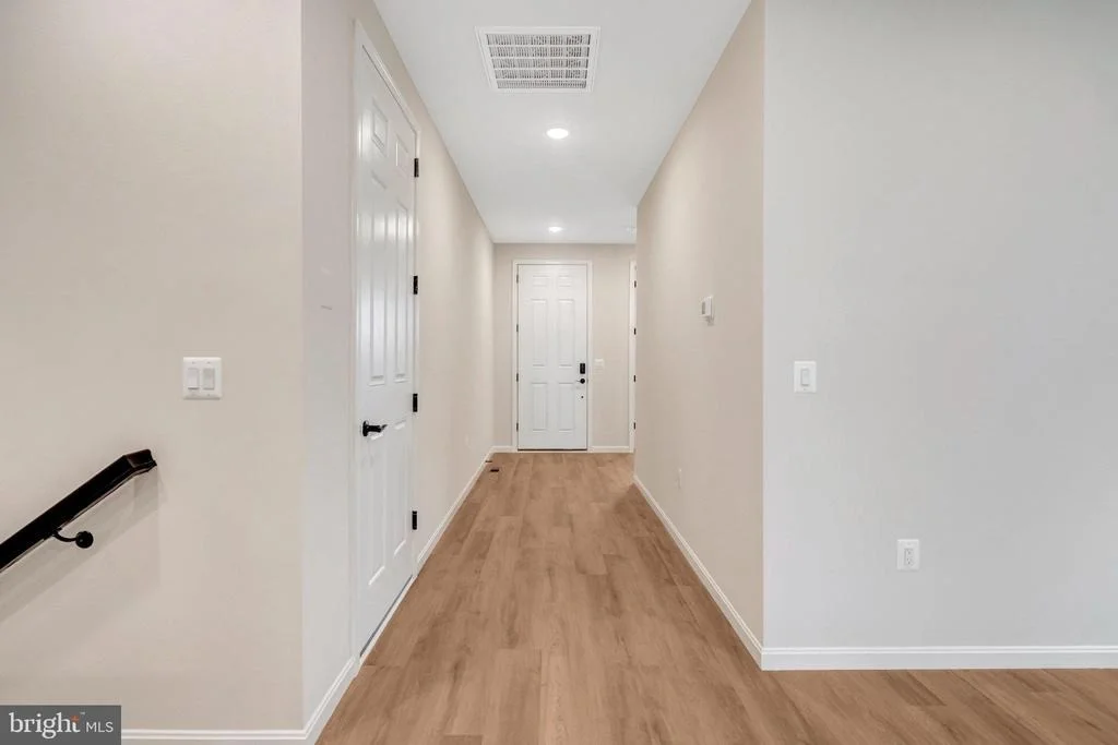Photo of 104 MIDSUMMER