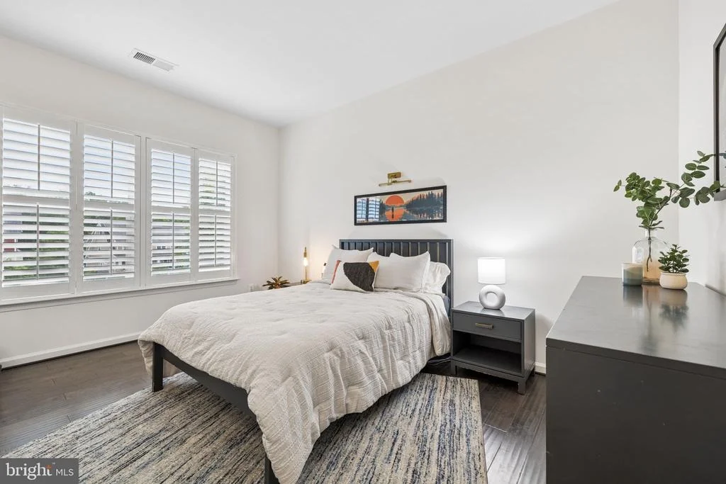 Photo of 8328 PINE KNOTT COURT