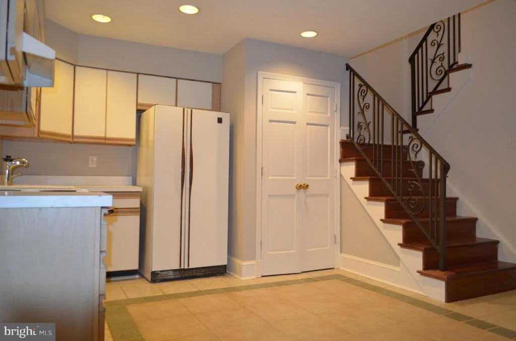 Photo of 812 GREAT CUMBERLAND ROAD