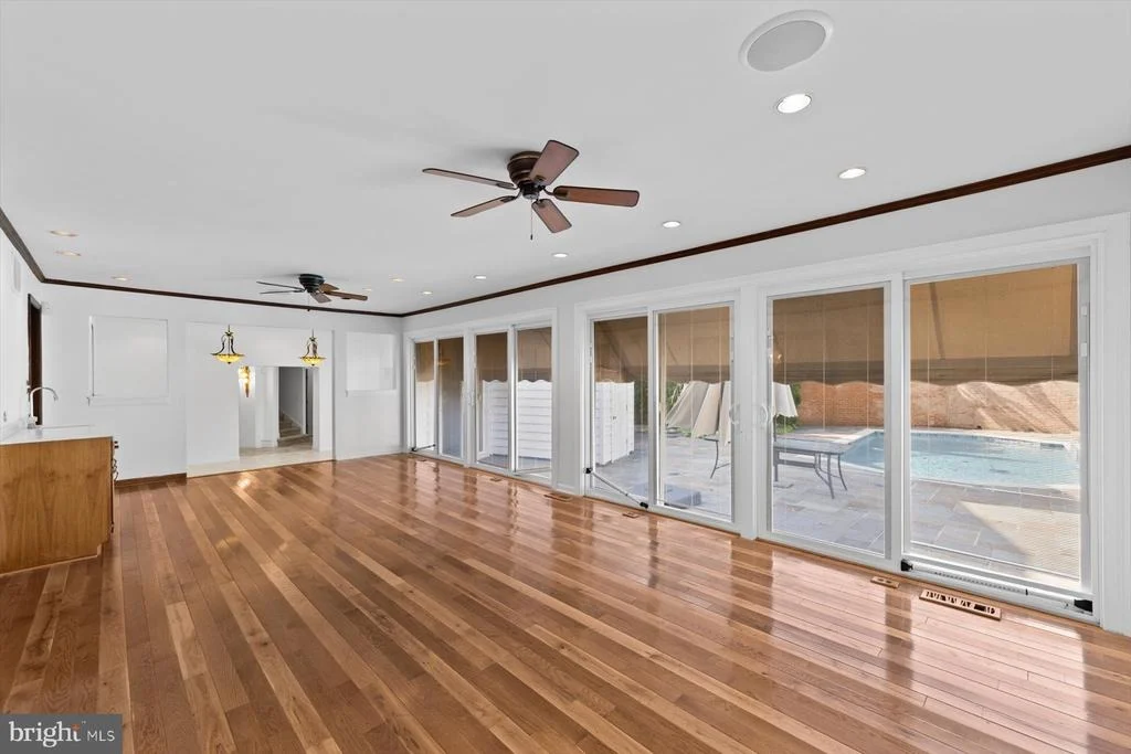 Photo of 20340 SILVER LAKE DRIVE