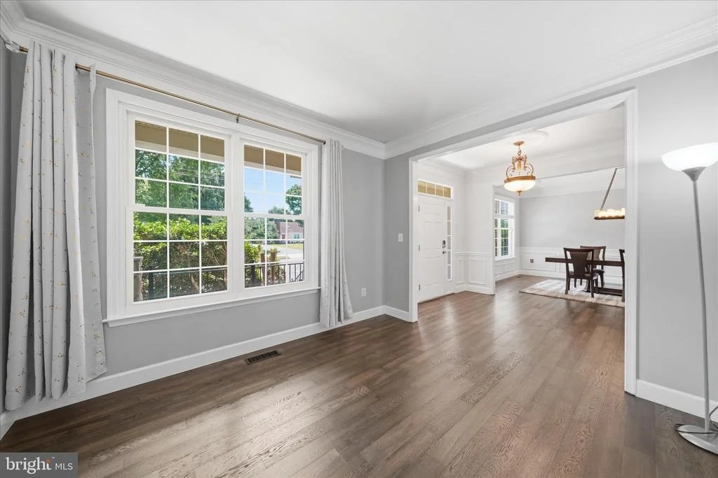 Photo of 23121 FREDERICK ROAD