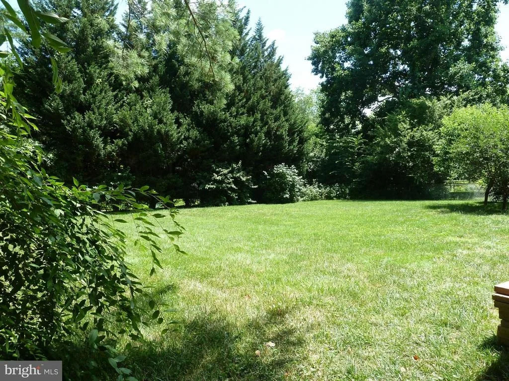 Photo of 4254 BRIARS ROAD