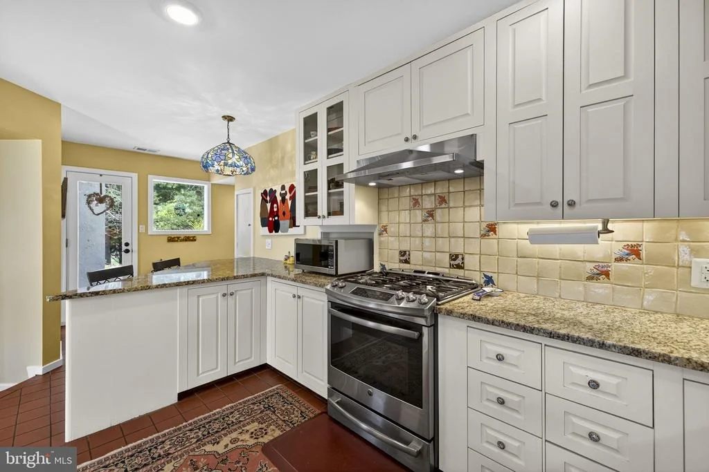 Photo of 3850 COBBLER MOUNTAIN ROAD