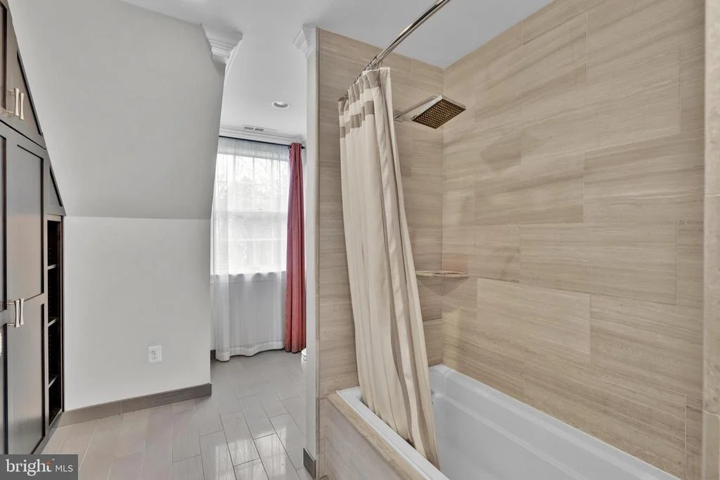 Photo of 1502 CHAIN BRIDGE COURT