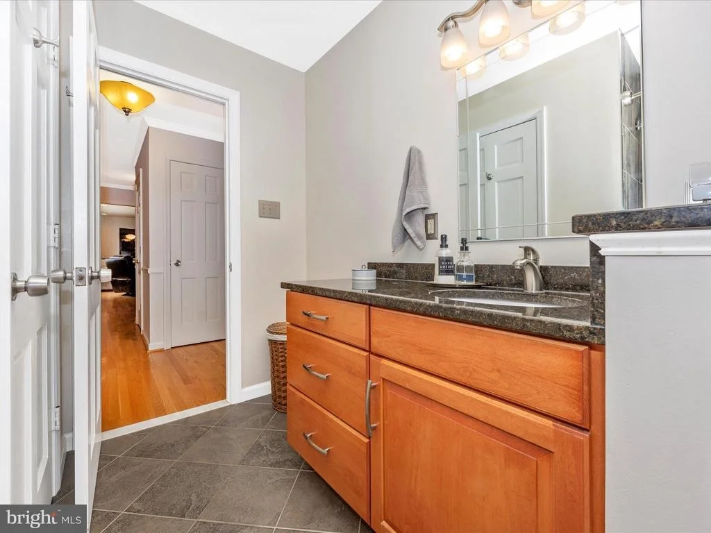 Photo of 201 CRESTVIEW COURT