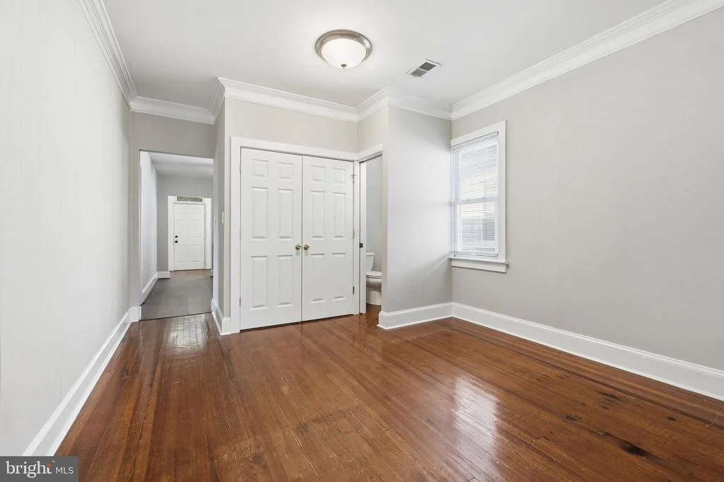 Photo of 320 3RD AVENUE