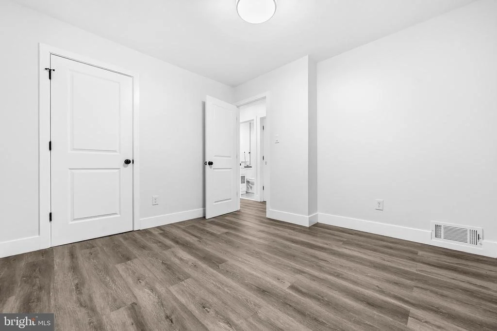 Photo of 4501 APPLE TREE DRIVE