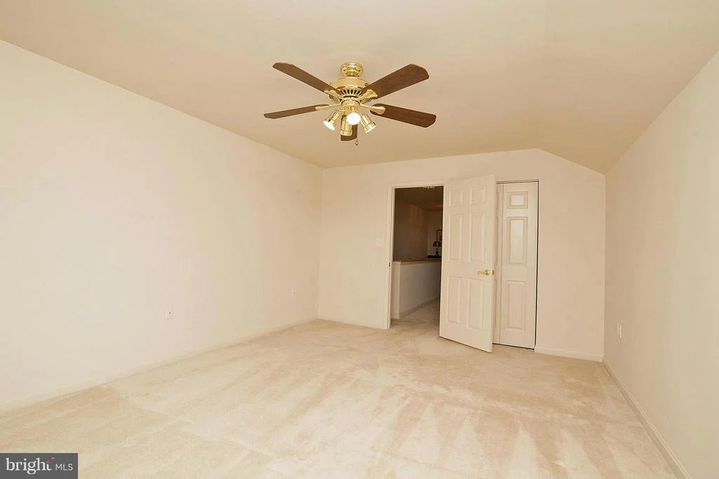 Photo of 302 MOORES BRANCH CIRCLE