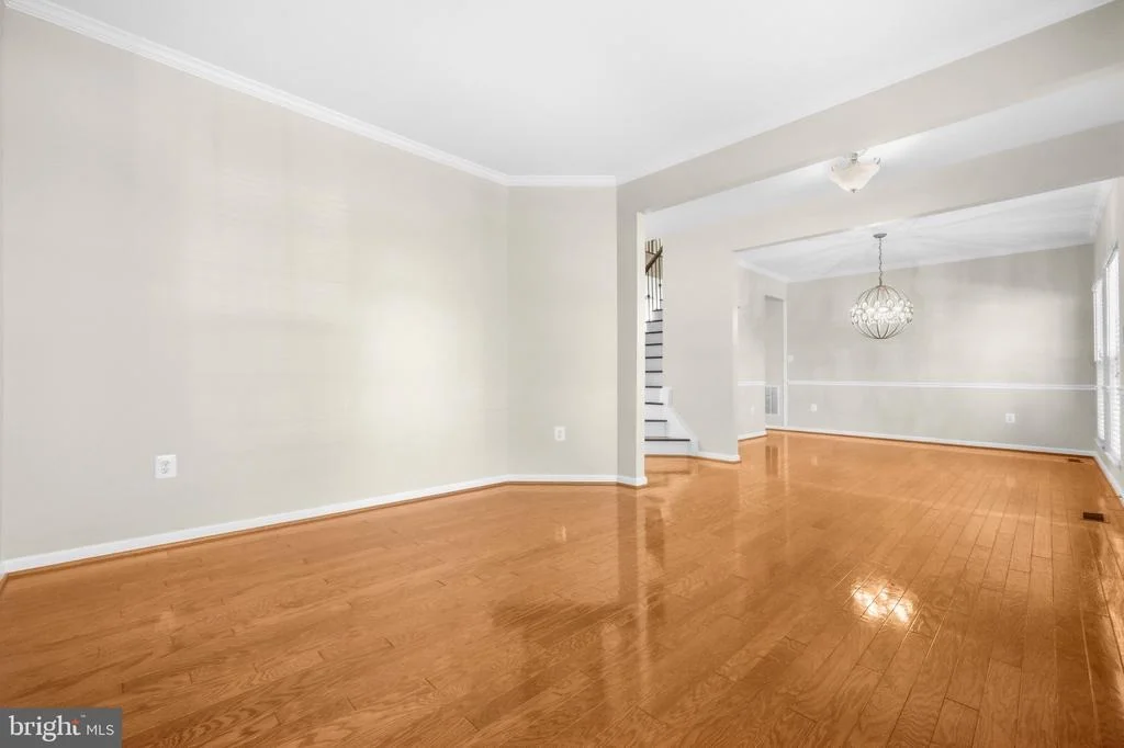 Photo of 5959 LYCEUM LANE