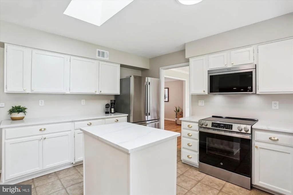 Photo of 4009 EVANGELINE TERRACE