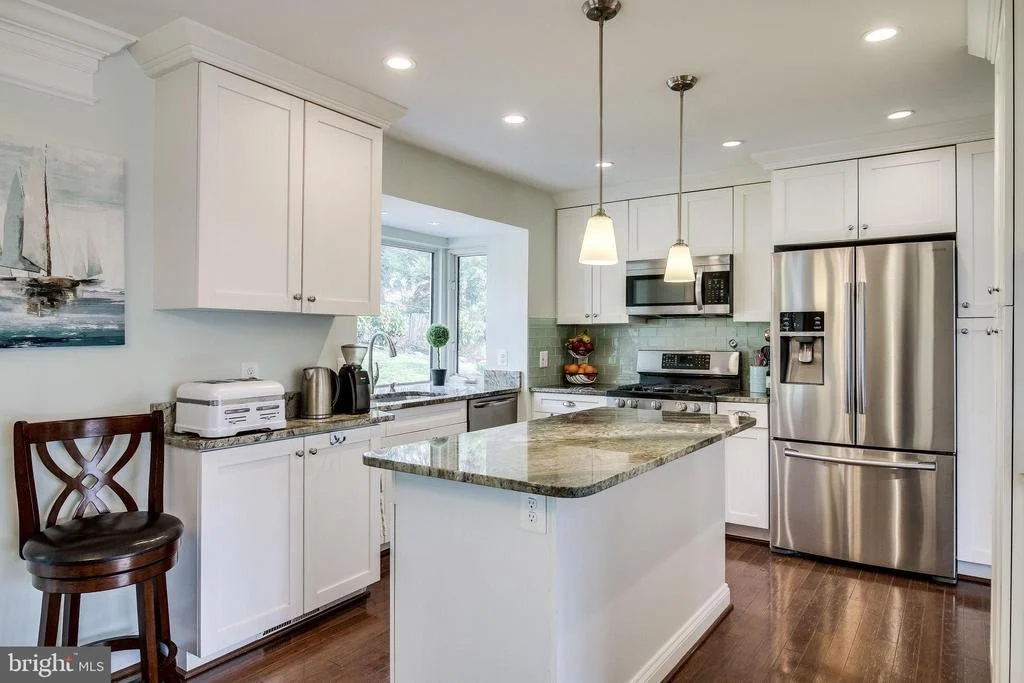 Photo of 919 JUNIPER PLACE