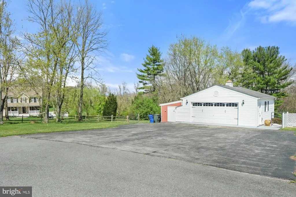 Photo of 2248 JEFFERSON PIKE