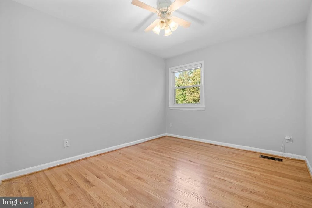 Photo of 14221 NORTHWYN DRIVE