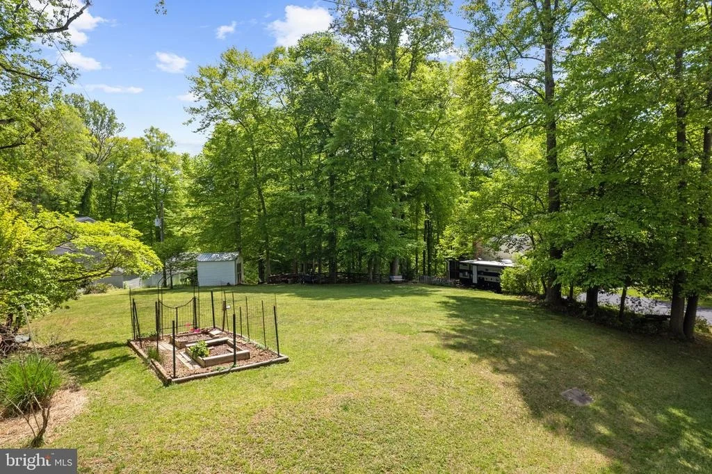 Photo of 11913 FALLING CREEK DRIVE
