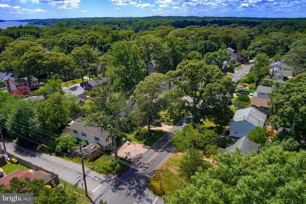 Photo of 601 CENTER DRIVE