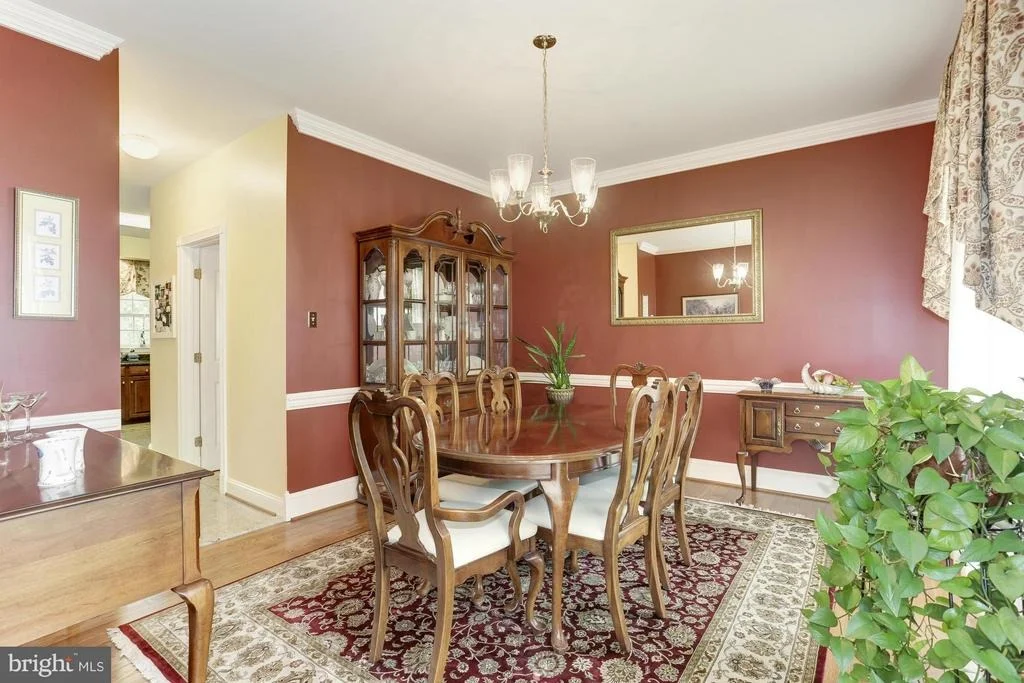 Photo of 5928 SPRING LEAF COURT