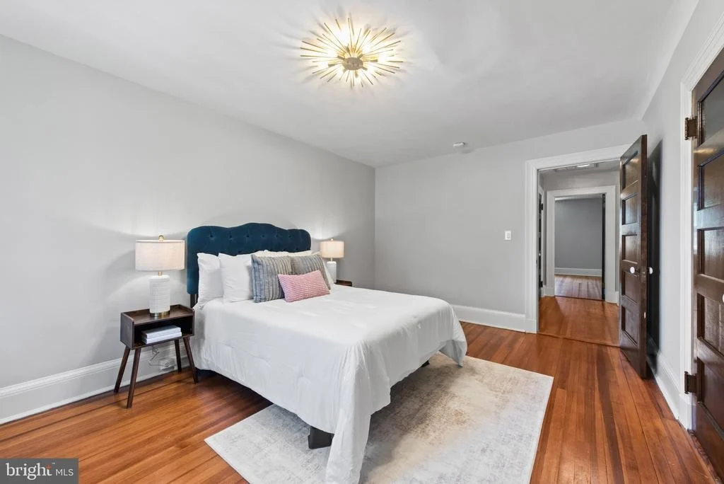 Photo of 504 OVERHILL ROAD