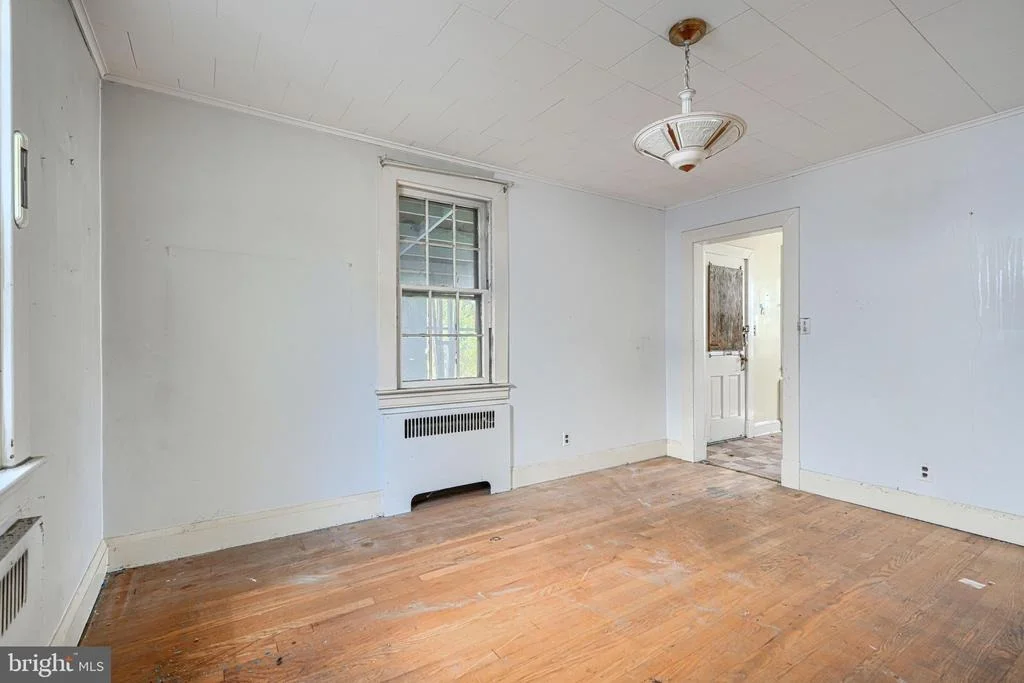 Photo of 4321 ANNAPOLIS ROAD
