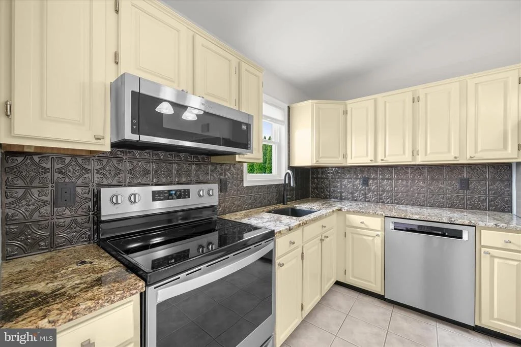 Photo of 2661 DOTSONS RIDGE ROAD