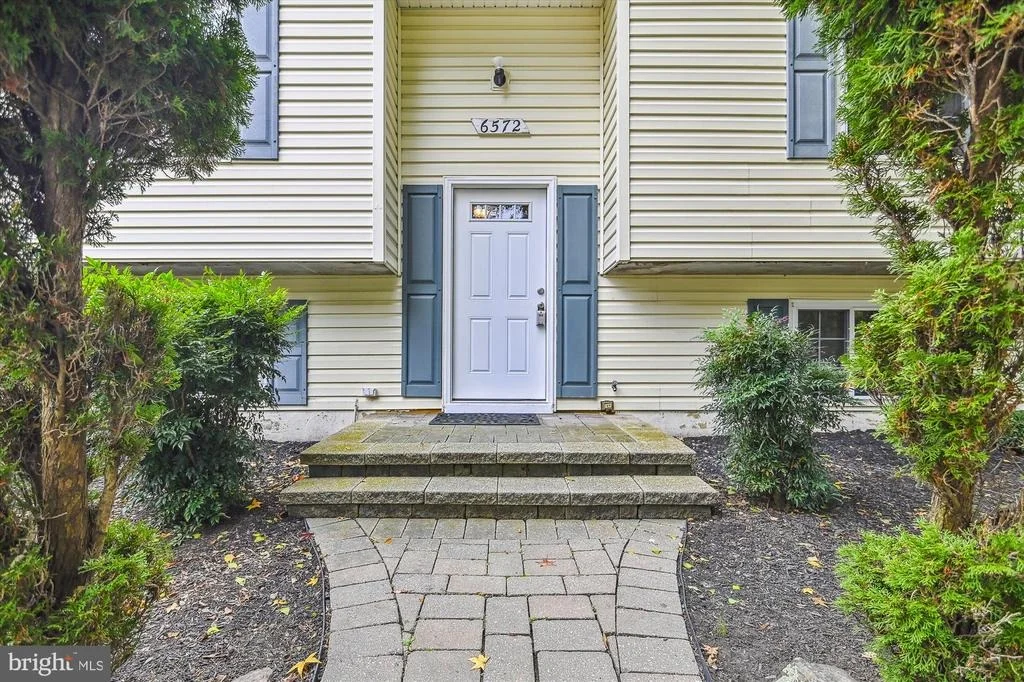 Photo of 6572 SEEDLING LANE