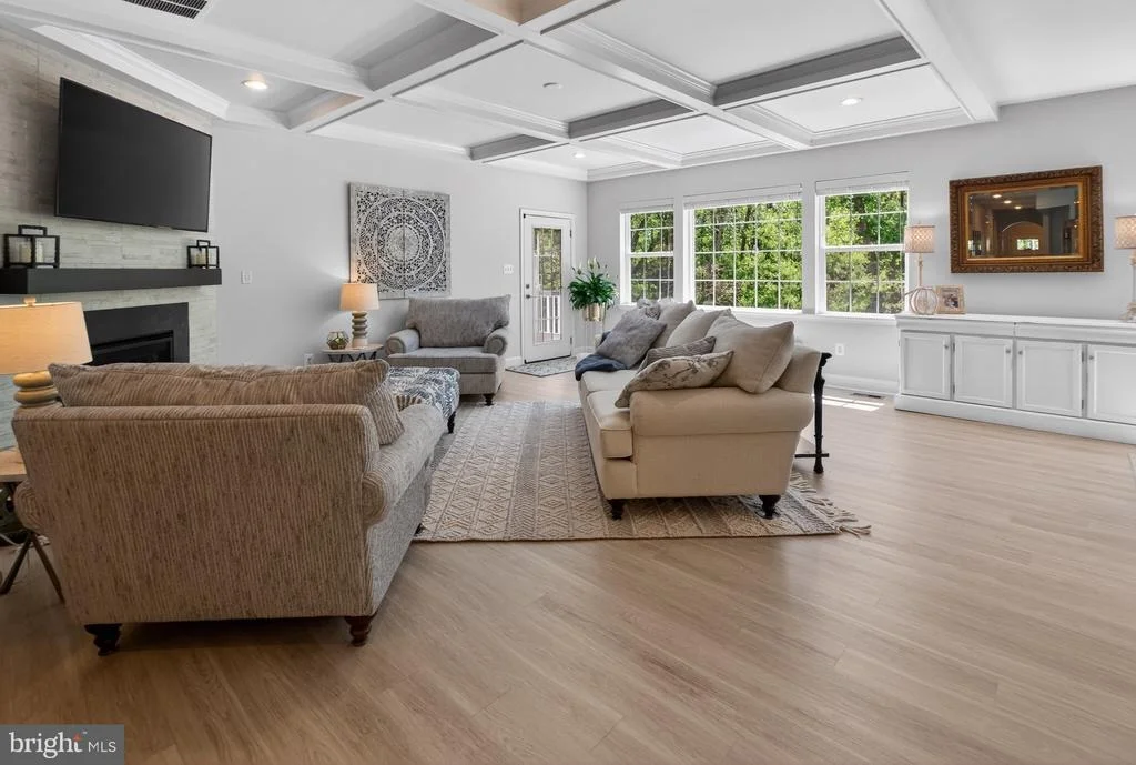 Photo of 18117 WEAVERS MILL LANE