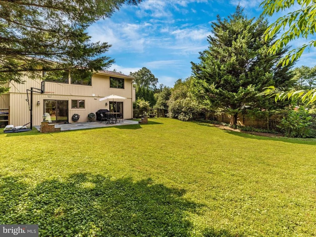 Photo of 11709 FLINTS GROVE