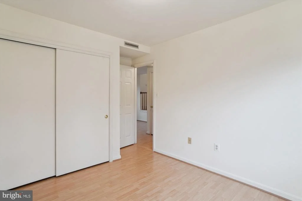Photo of 19005 HIGH POINT DRIVE