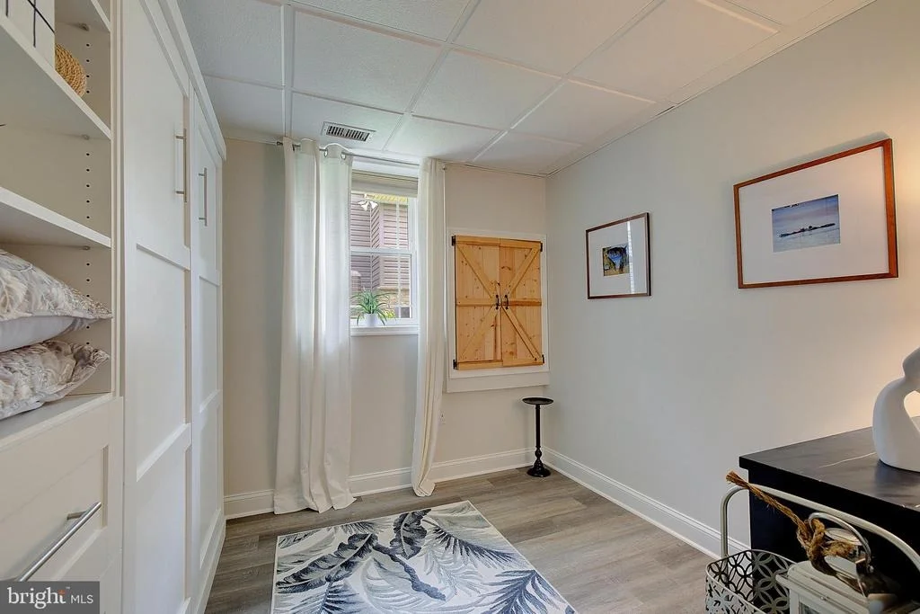 Photo of 1164 OAK VIEW DRIVE