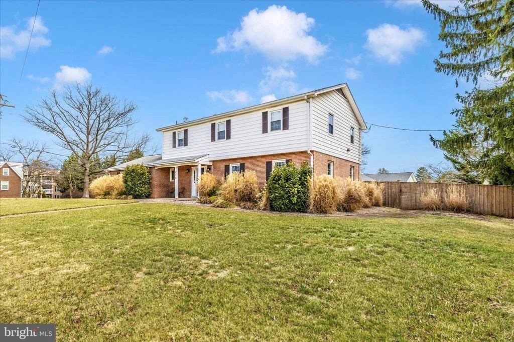 Photo of 212 BAUGHMANS LANE