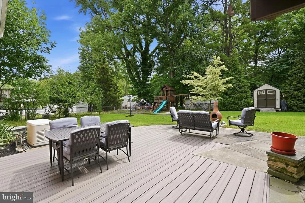 Photo of 2604 WOODEDGE ROAD