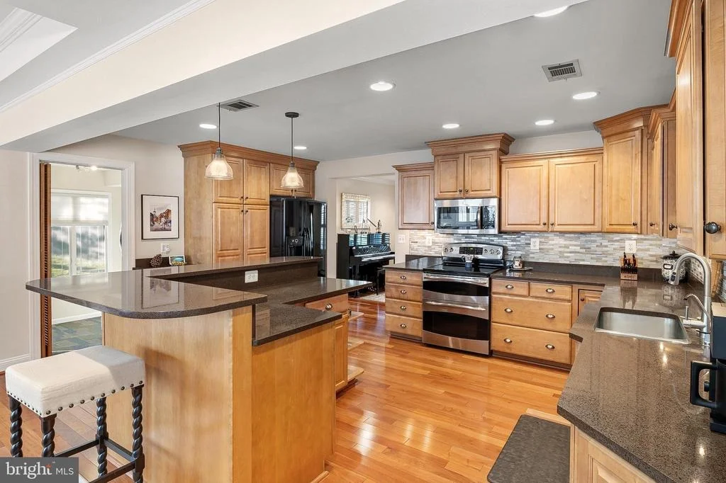 Photo of 1535 RIDGELY DRIVE