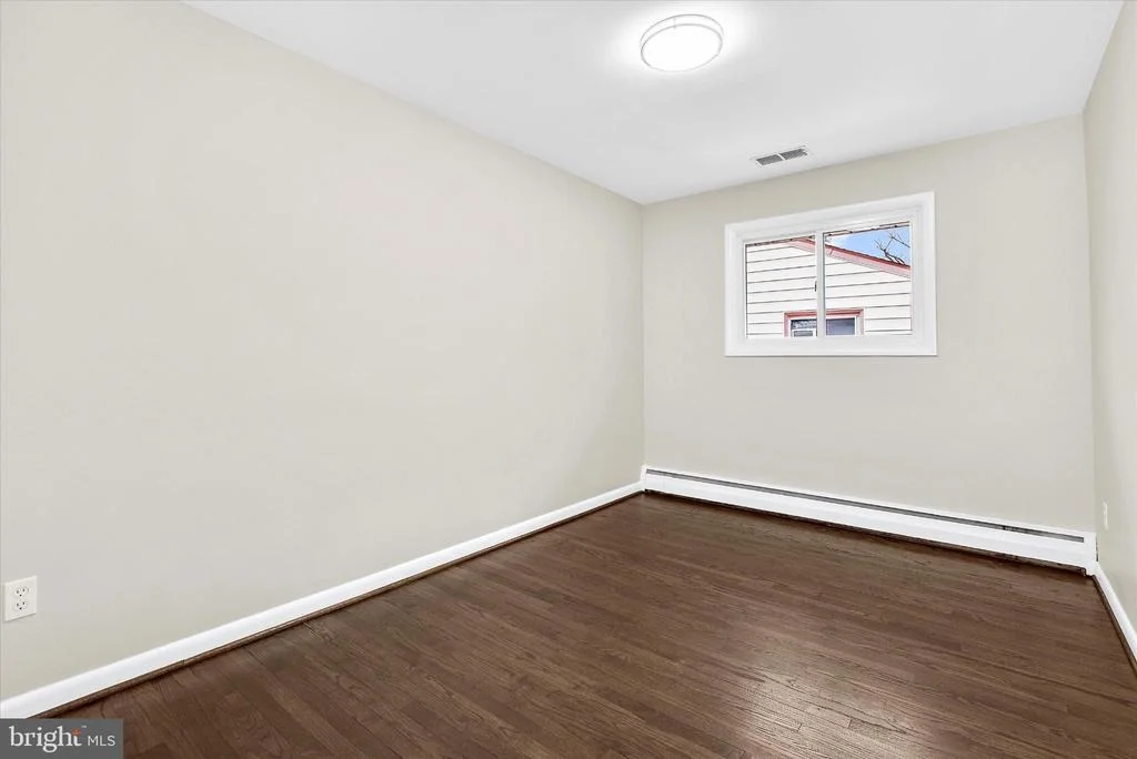 Photo of 8421 SPRING ROAD