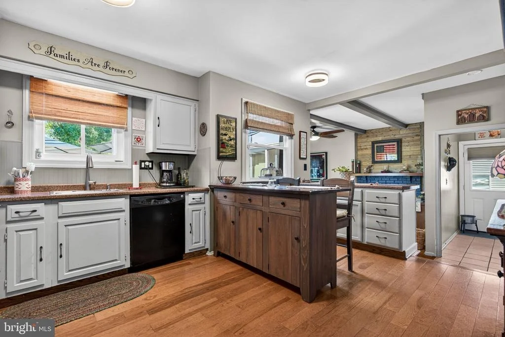 Photo of 122 TARA TERRACE