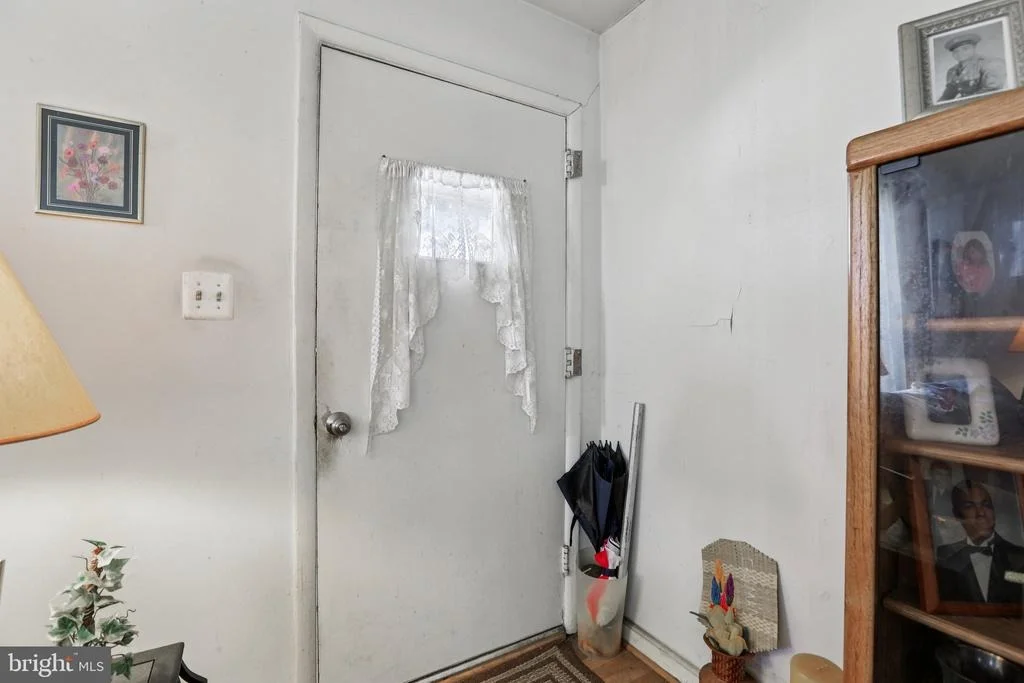 Photo of 3608 JANET ROAD