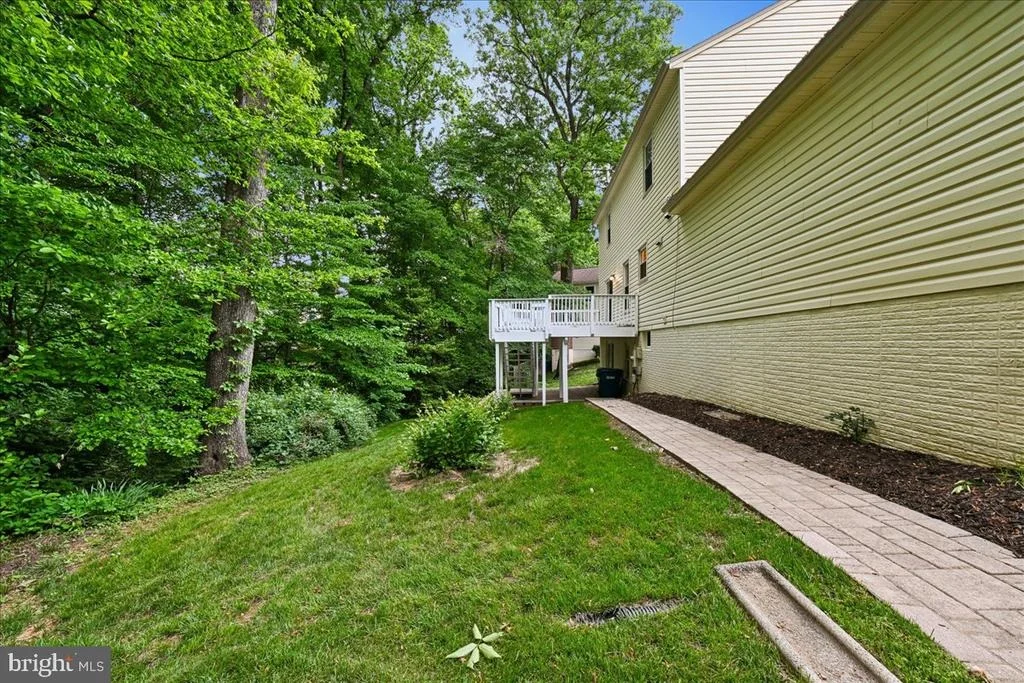 Photo of 7592 RUXTON DRIVE