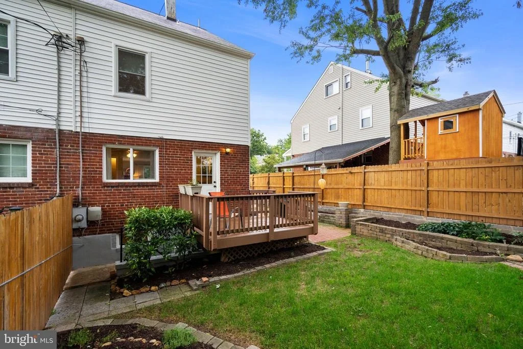 Photo of 2227 SWEETBRIAR DRIVE