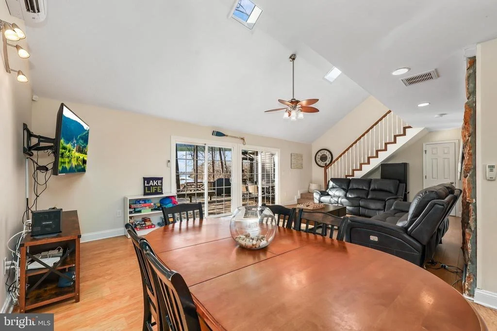Photo of 11800 DUKES DRIVE