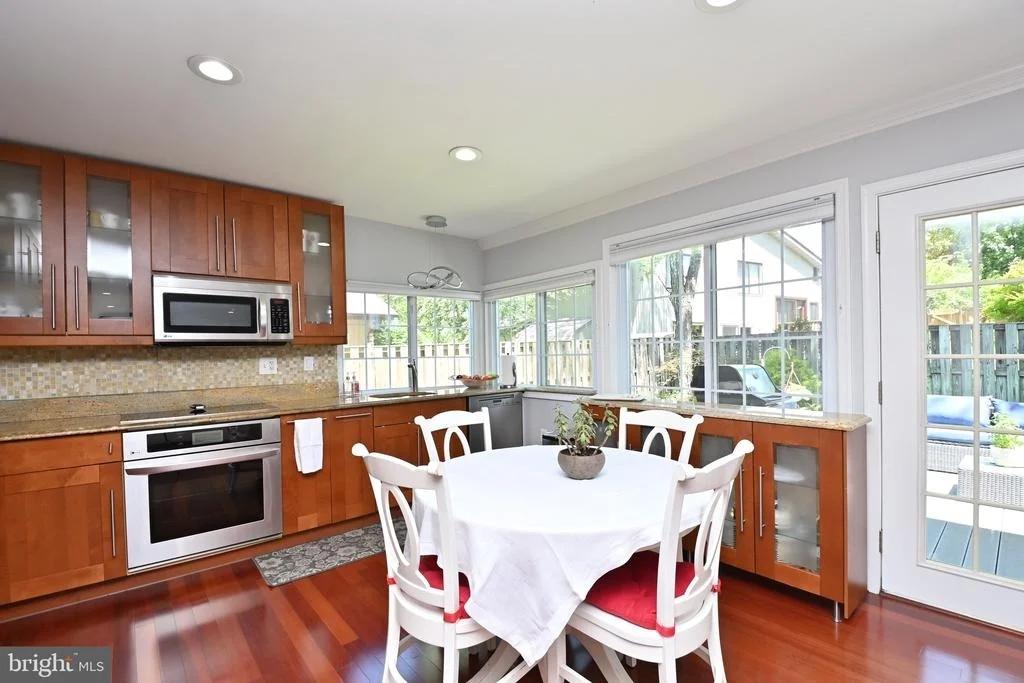 Photo of 8634 RESECA LANE