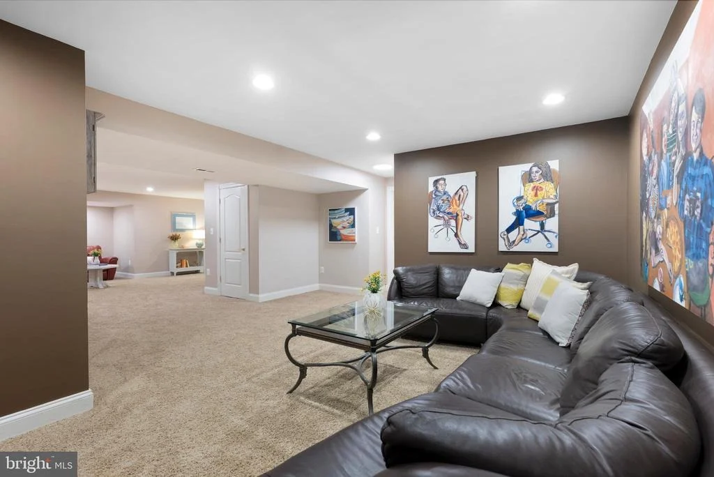 Photo of 14835 HUNTING WAY