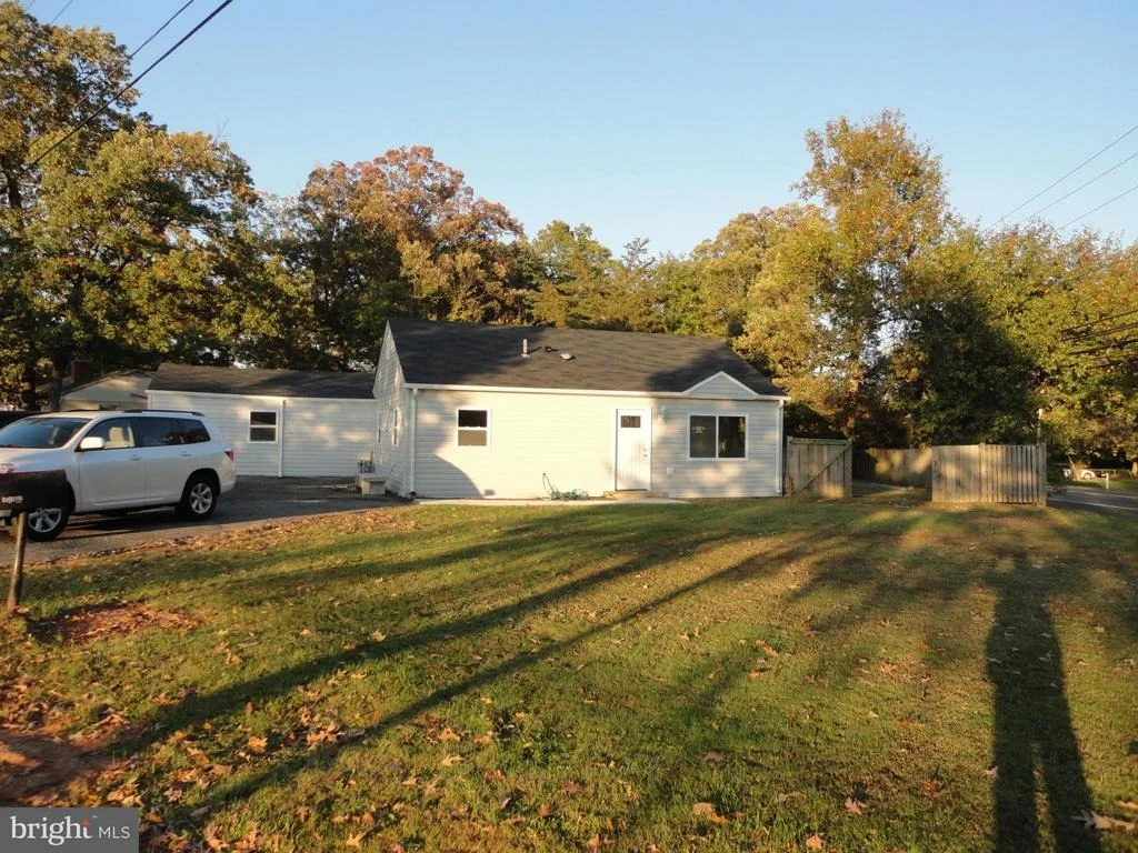Photo of 6101 MAIN STREET